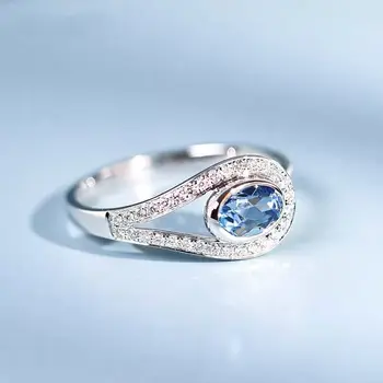Otwarte pierścionek z naturalnym kamieniem w kolorze morskiej fali, Delikatny, Elegancki, Szlachetny, Luksusowy i stylowy
